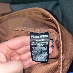 Worn once super cozy pink leggings !! Open to offers